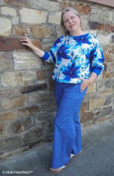 Preview: Double Slub Musselin Haren Blaue Blüten by Swafing 